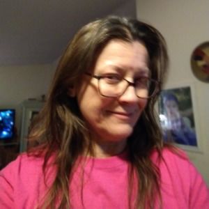 Meet your Posher, Claudia